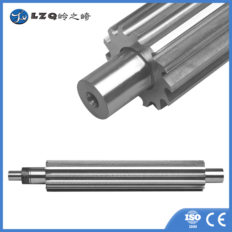 Plastic particle rotary cutter